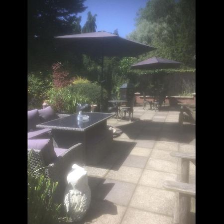 The Bridge Guest House Coltishall Exteriér fotografie